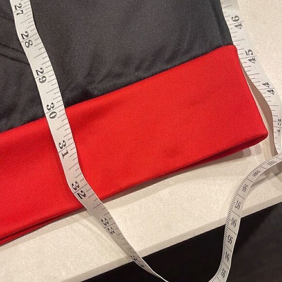 Red Bull Racing hooded sweatshirt. XXXL lightweight polyester fabric. Nice. - Picture 6 of 8